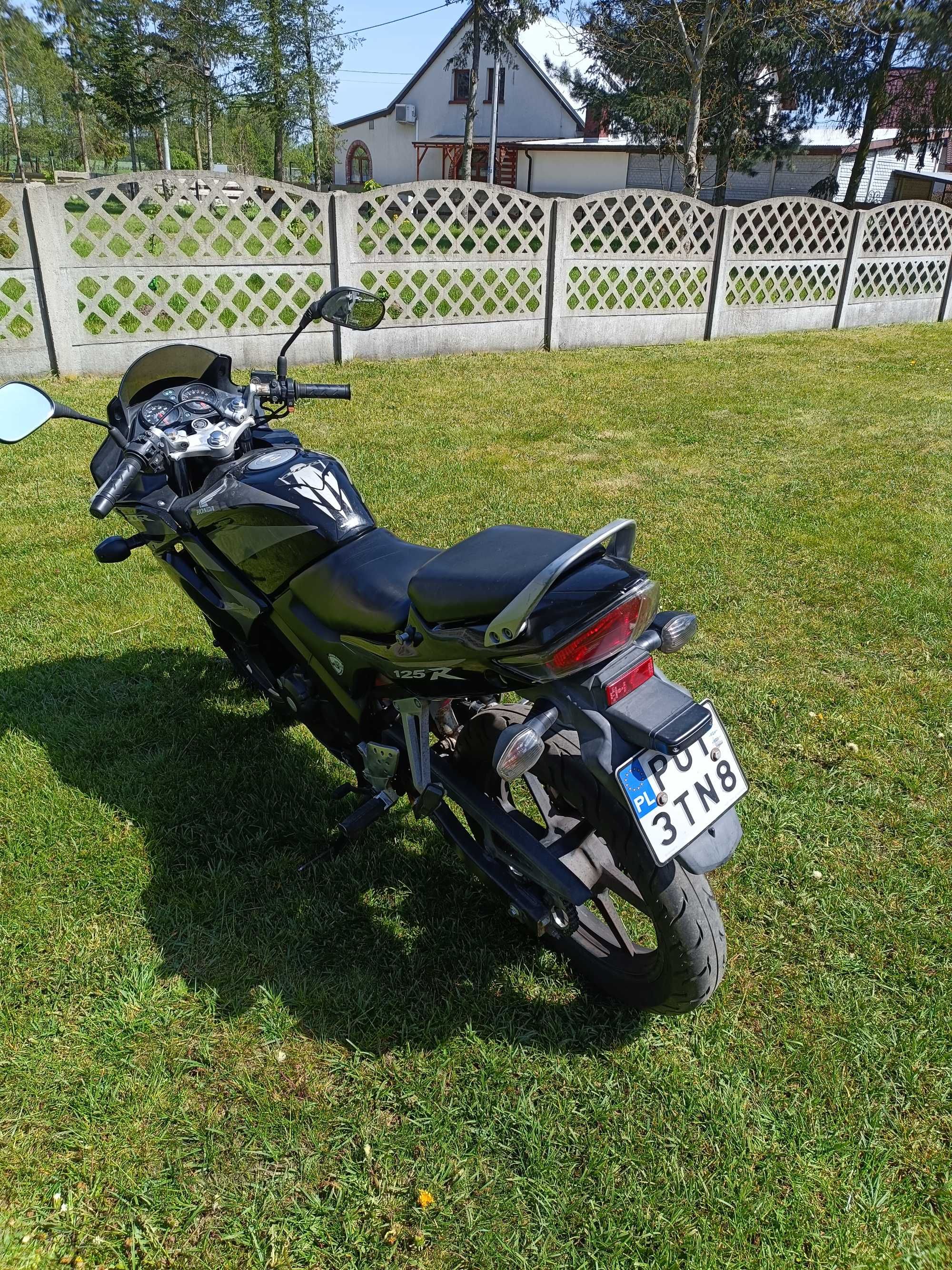 Motocykl Honda cbr 125 r