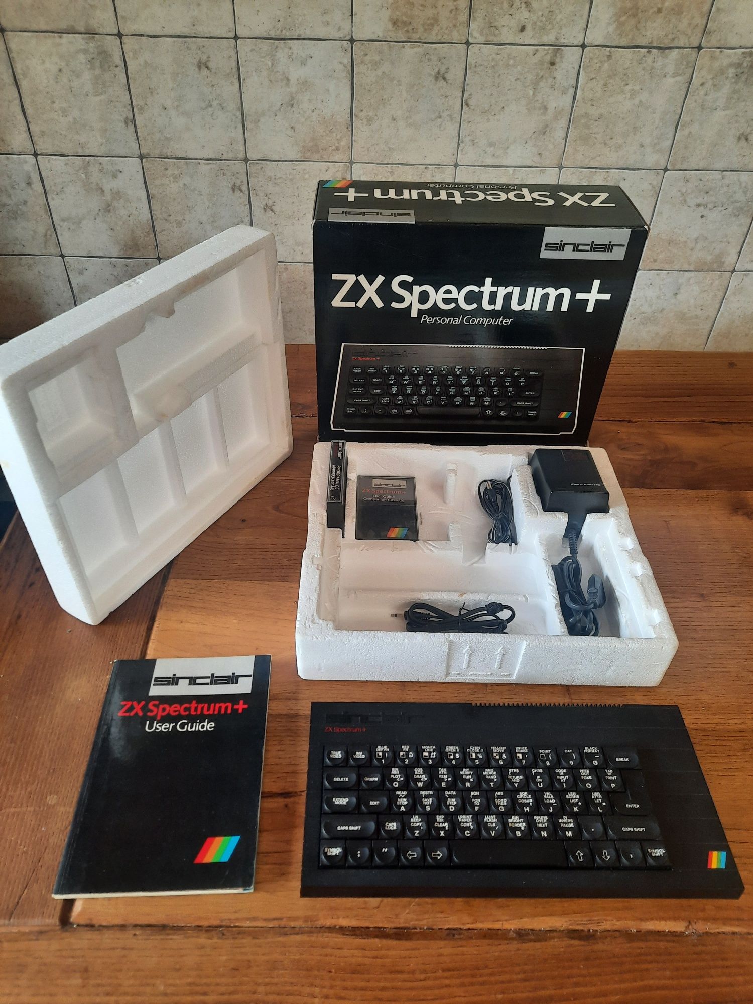 Computador Sinclair ZX Spectrum 48 + Plus - NOVO