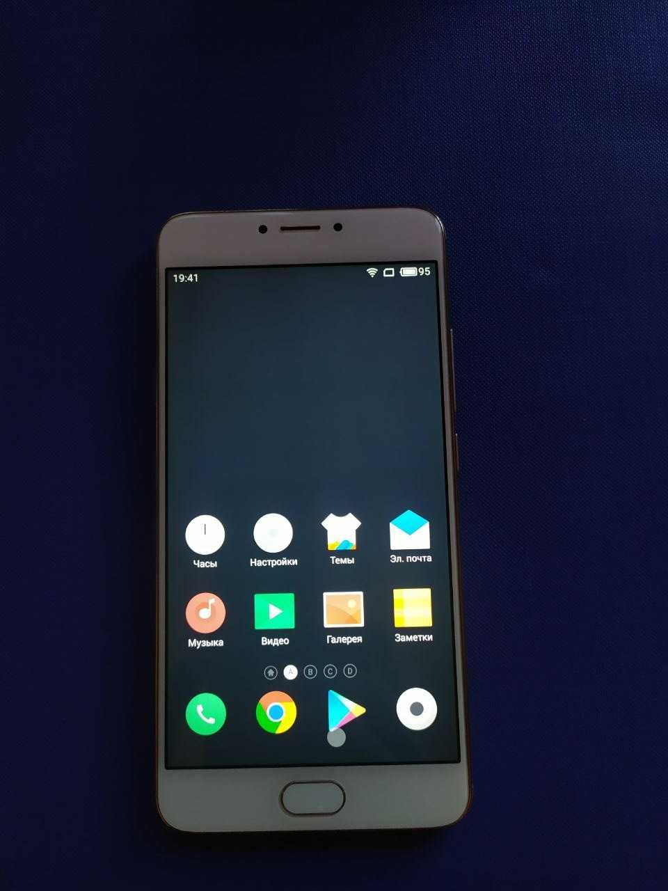 Продам смартфон Meizu M3 note