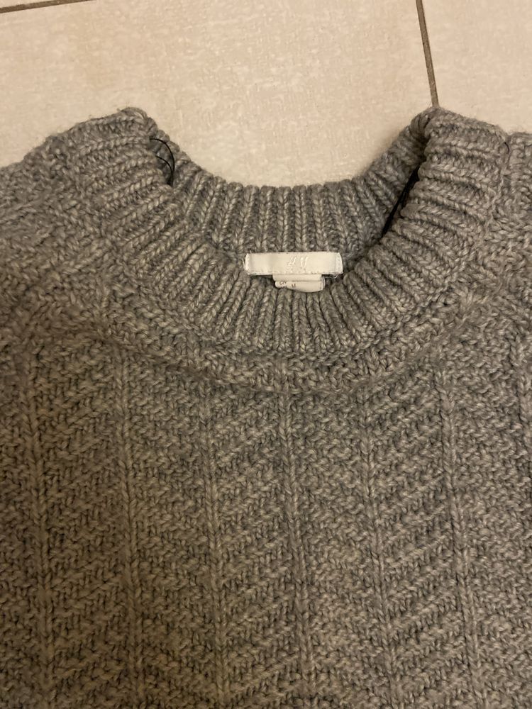 Теплые свитера zara, mango, H&m бесплатно р М