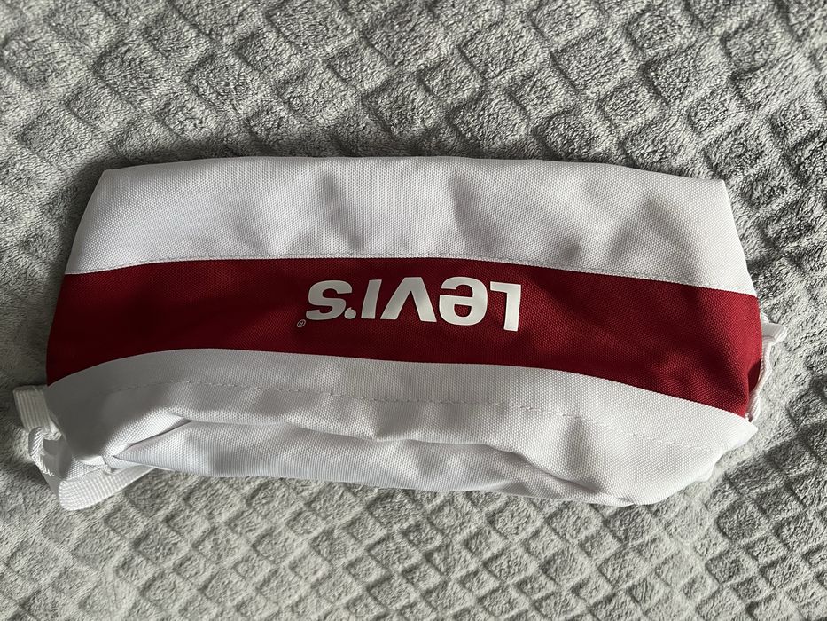 Бананки Leviʼs original