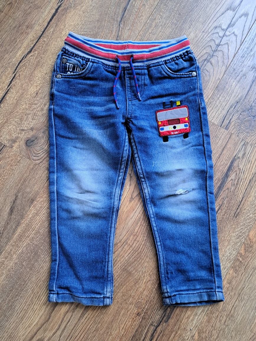 Miękkie jeansy ze strażą pożarna 92 kiki&kiko