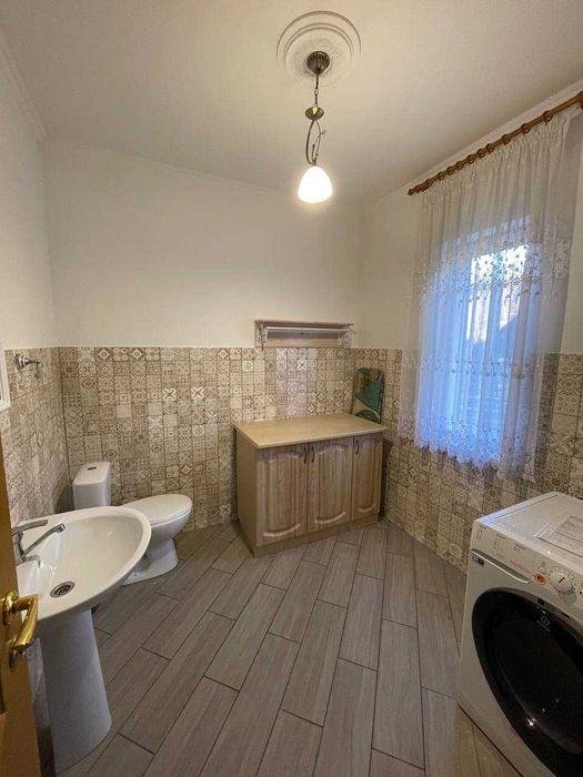 Продаж унікального будинку в серці Карпат-смт. Ворохта!