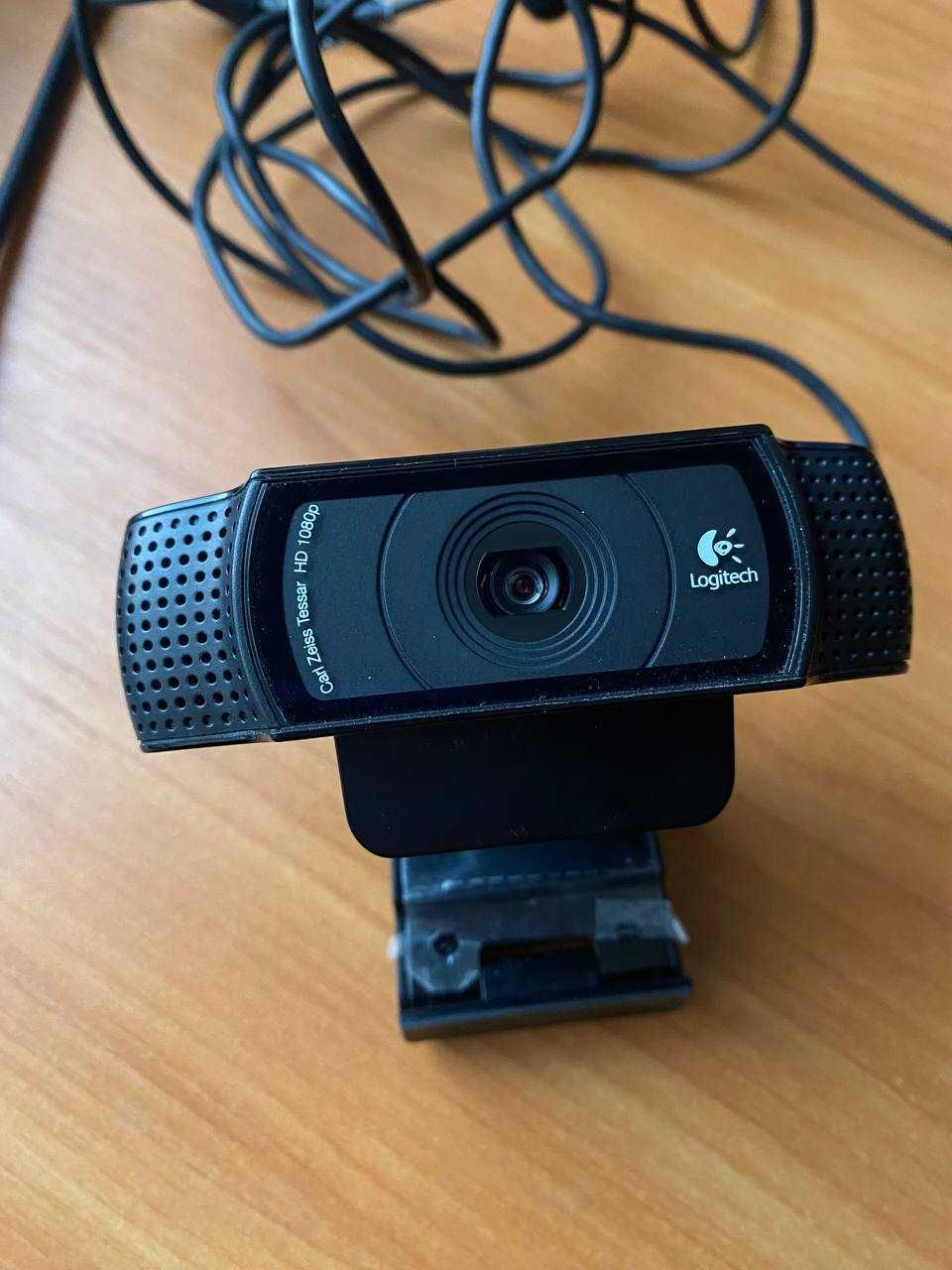 продам Logitech HD Pro Webcam C920