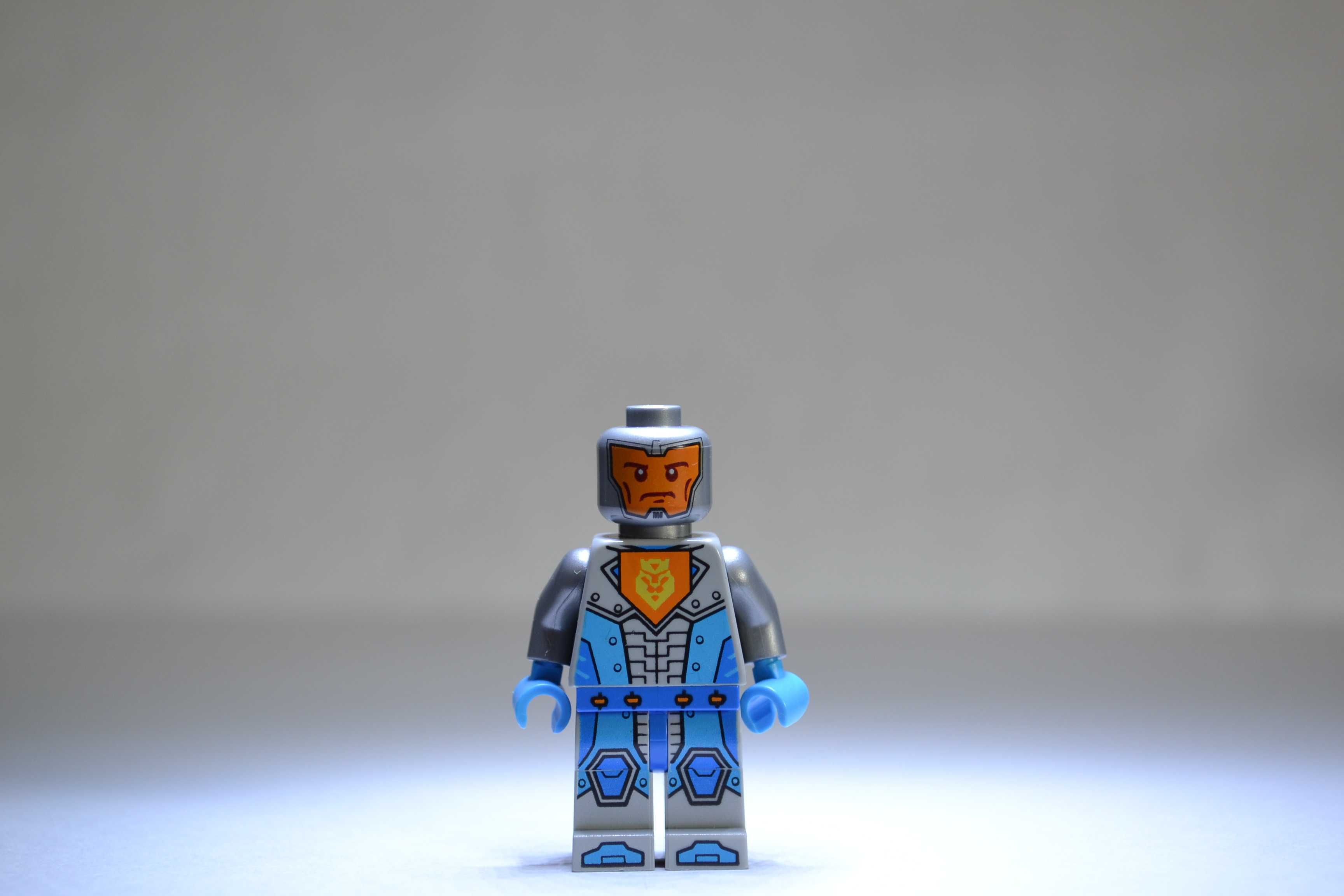 Minifigurka LEGO Nexo Knights