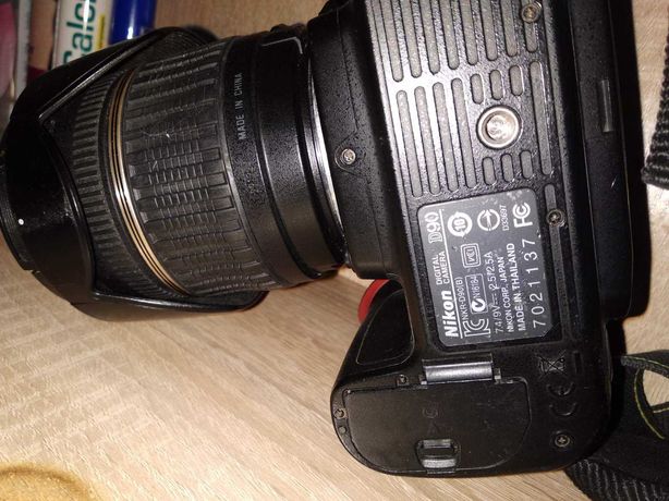 Фотоаппарат Nikon D90 и дополнительное оборудование