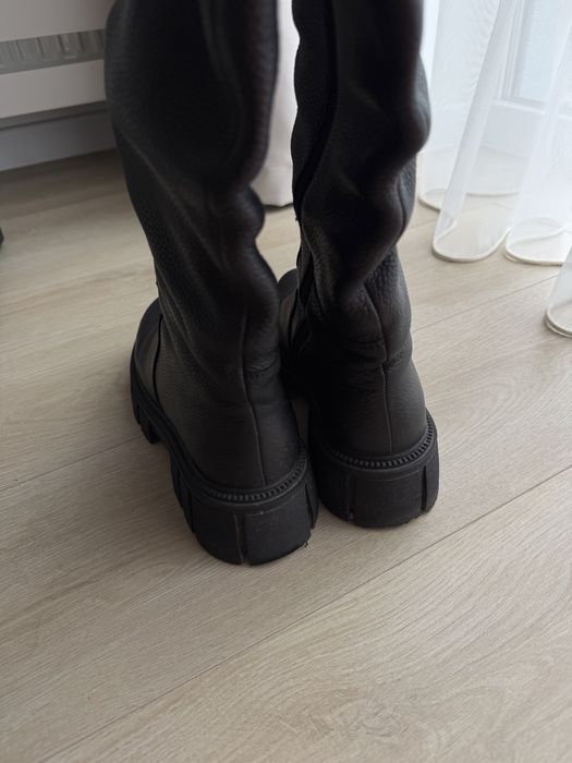 Зимові високі чоботи взуття жіноче сапоги натуральна шкіра і хутро
