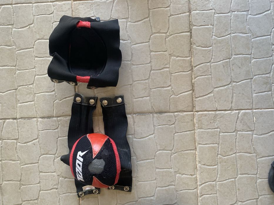 Equipamento de hoquei patins