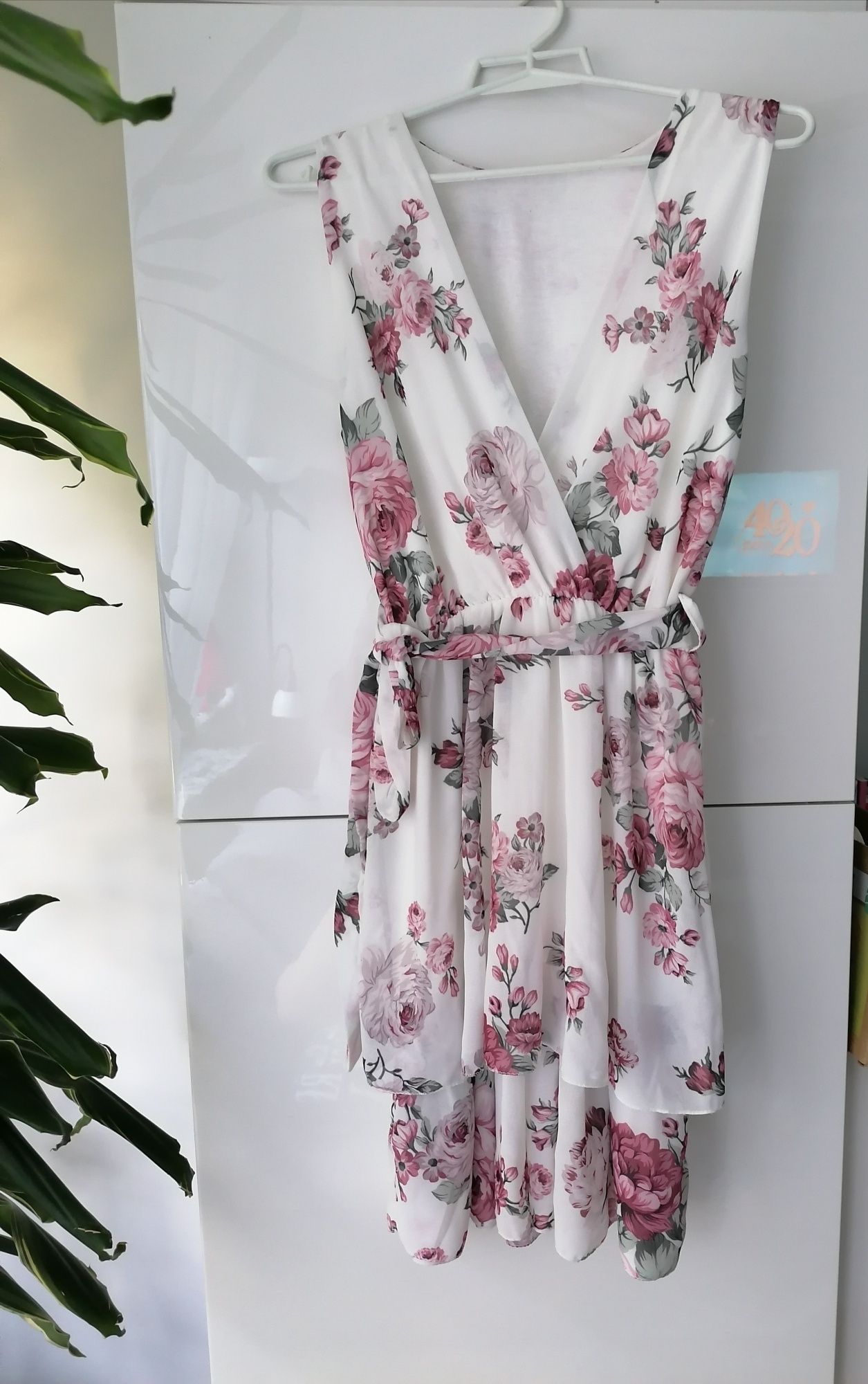 Sukienka VICKI FLOWER - White rozmiar S/M NOWA
