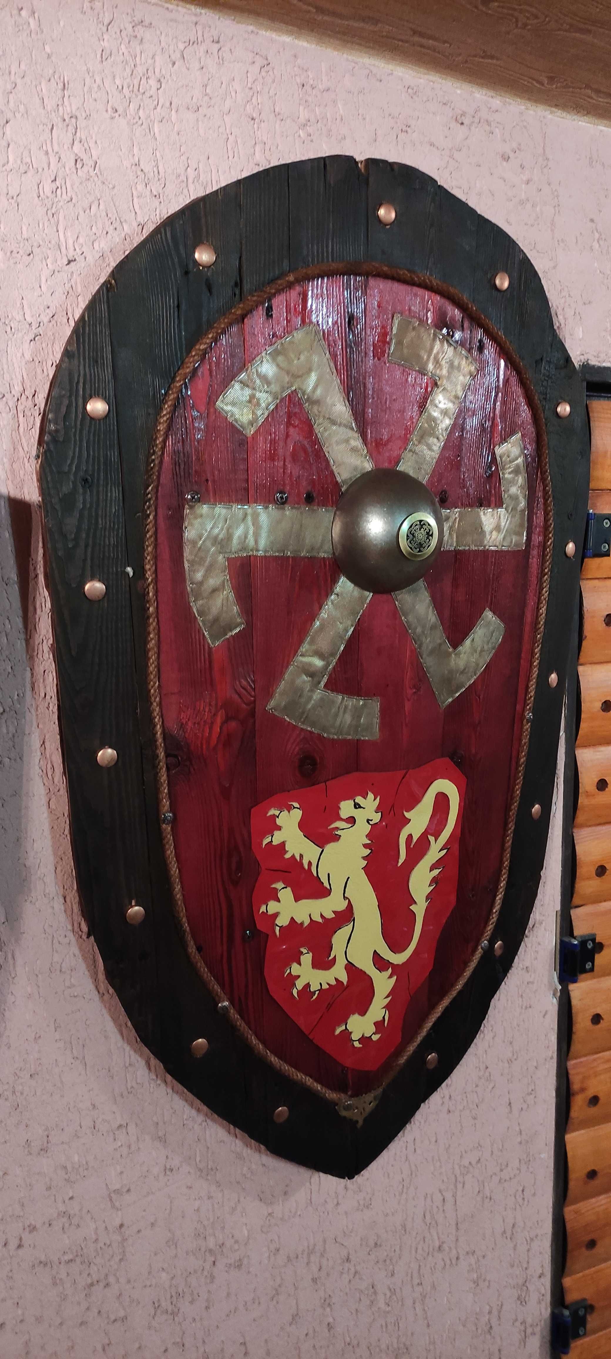 Средневековые боевые щиты.