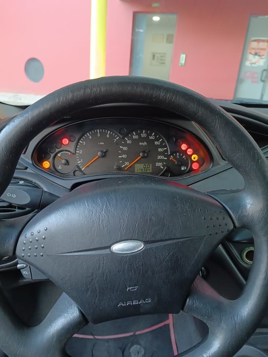 Ford focus mk1 1.4