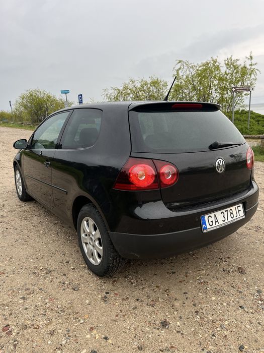 Volkswagen Golf 5 1.9 TDI 2006 rok