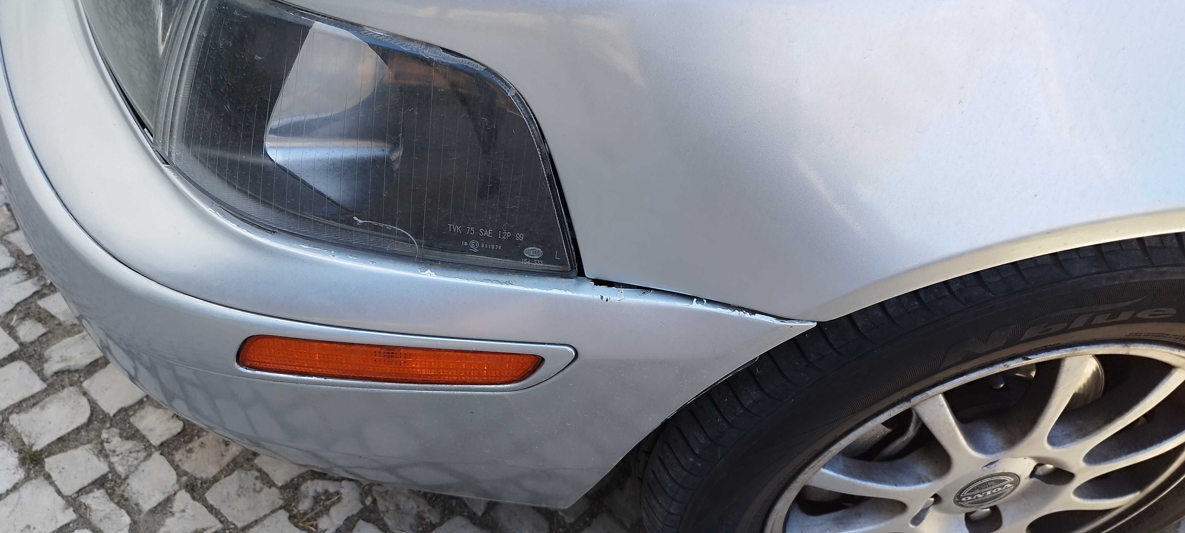 volvo v40 2003 cinza