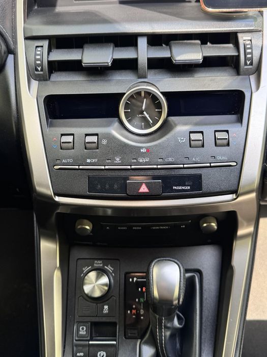 Lexus nx 300 2.0turbo
