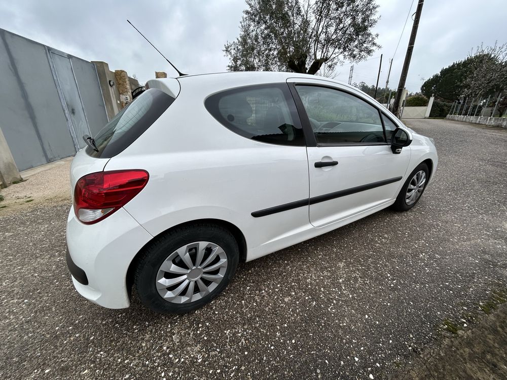 Peugeot 207 1.4HDI