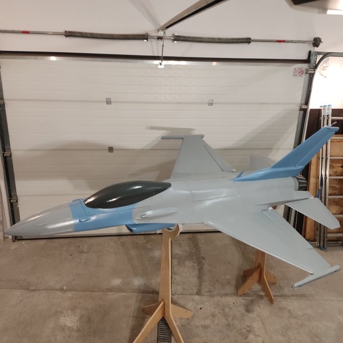 Samolot RC model F16 F-16 skala 1:5 - zestaw