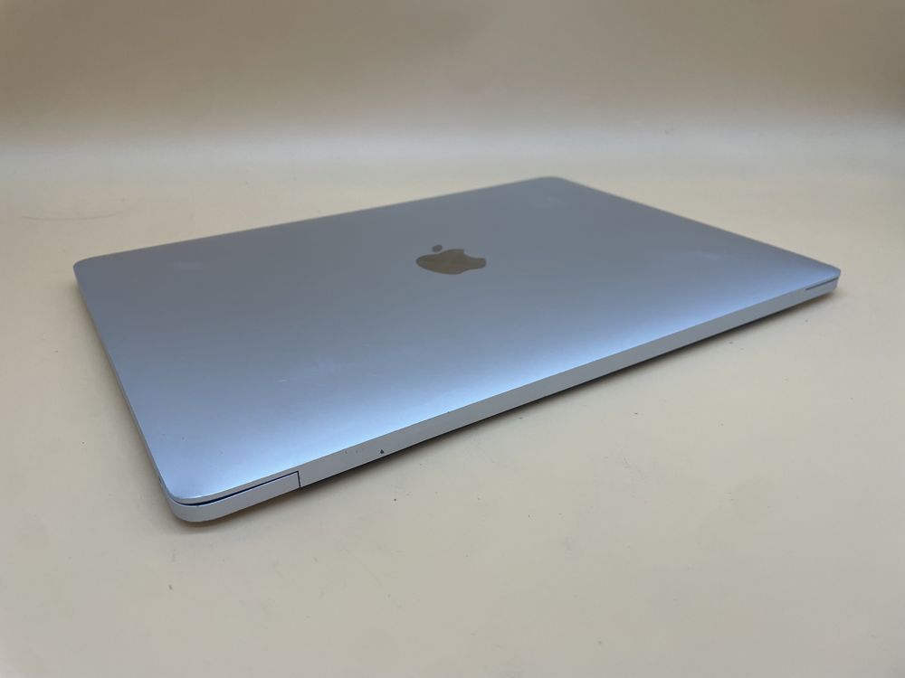 Macbook pro 2019 i5 8gb 128 gb ssd