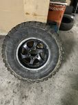 Jantes e pneus 285/75R16