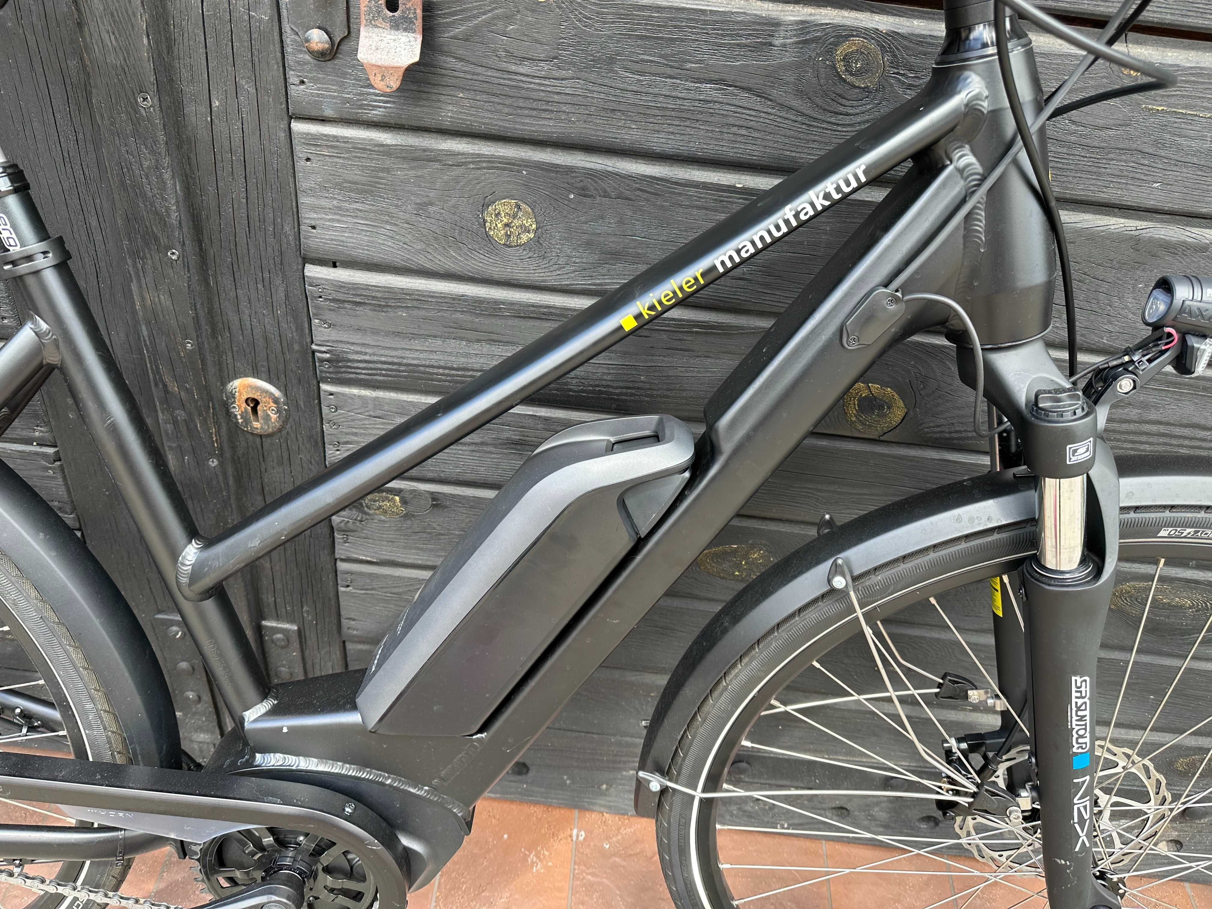 Rower trekkingowy elektryczny Bosch