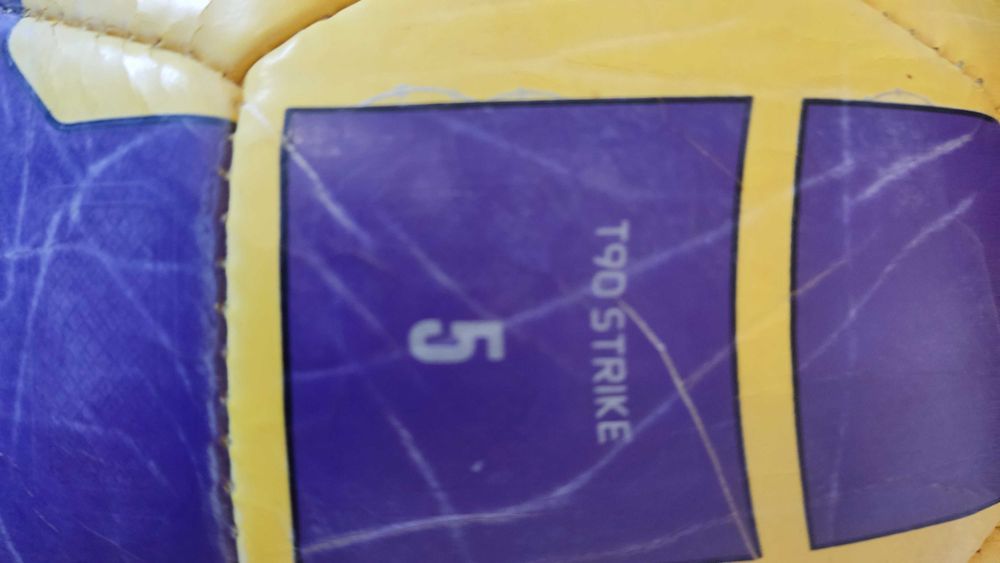 Bola de futebol autografada