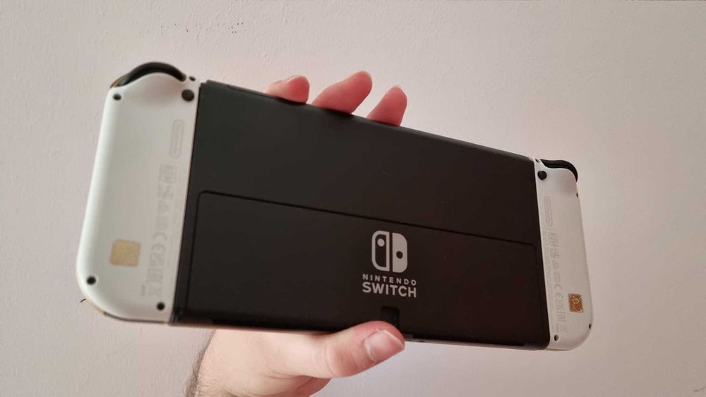 Nintedo Switch Oled Versão Tears of the Kingdom