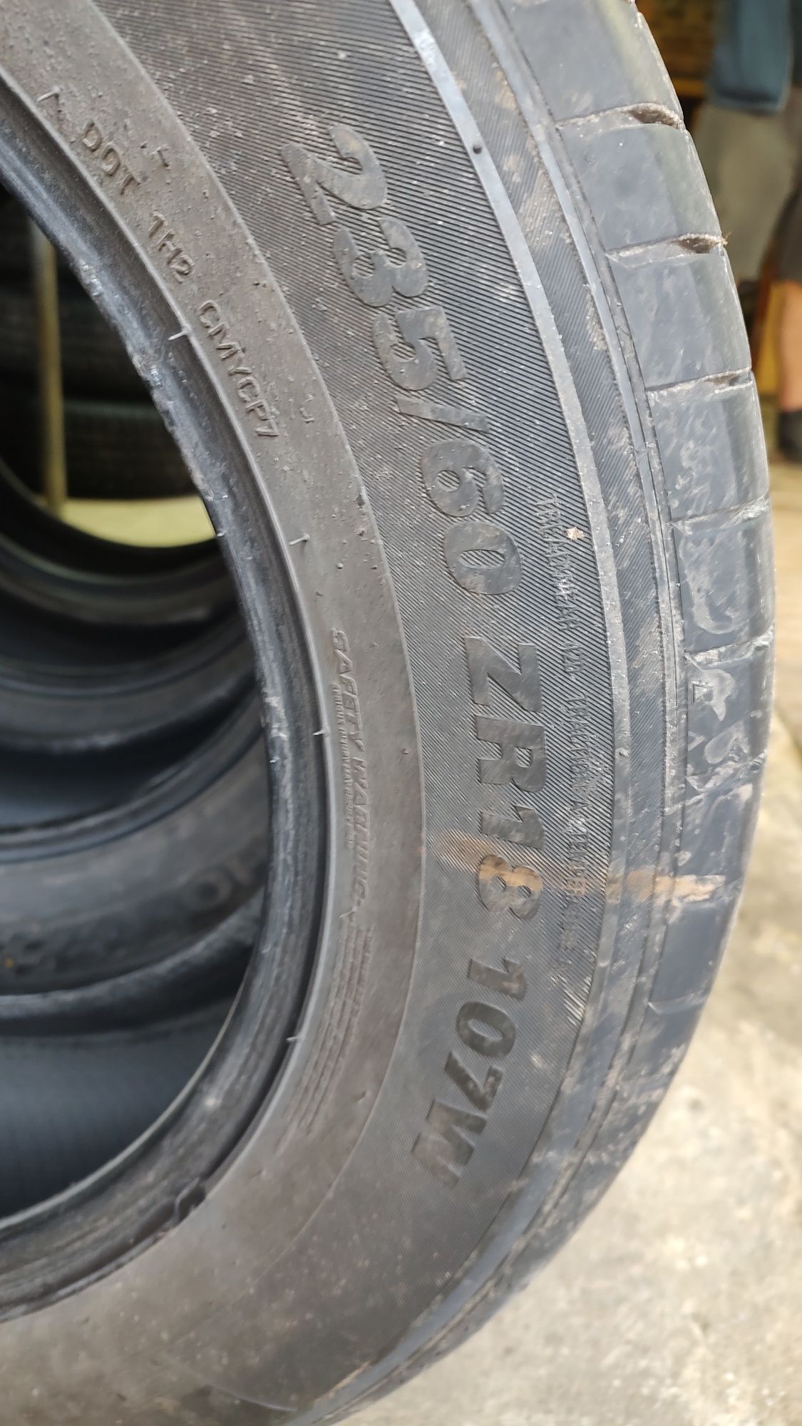 Продам комплект колёс Kumho ecsta 235 60 zr18