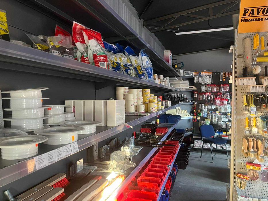 Стелажі, каси та холодильники для магазинів. Гранти на торгове обладн.