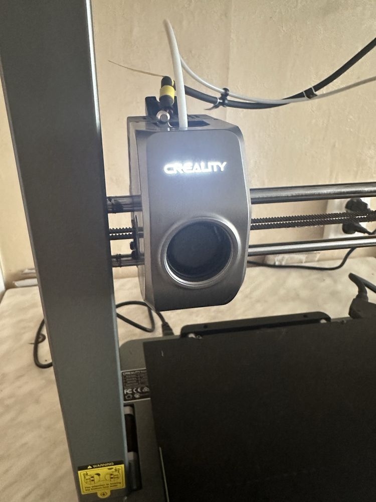 Продам 3D принтер Creality