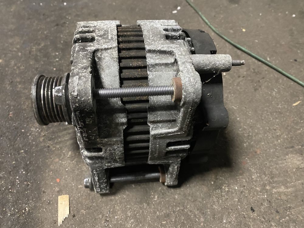 Audi A6 C6 Lift 2.0TDi Alternator 180A EU