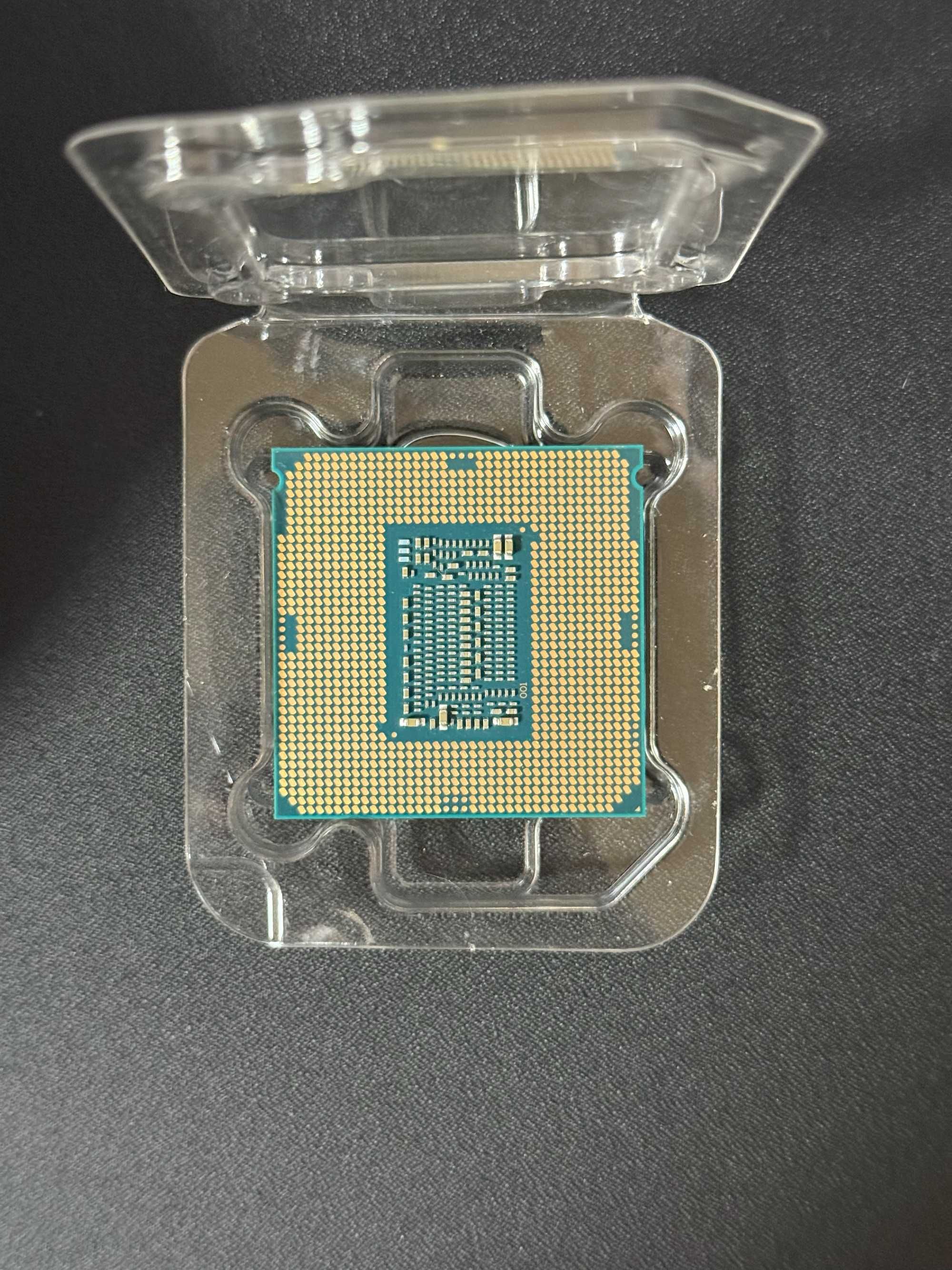 Процесор Intel Core i7 8700k LGA1151