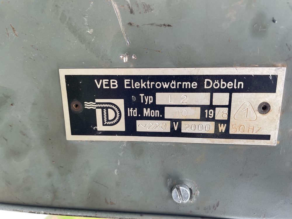 Grzejnik Niemiecki VEB L2 -2000 watt elektryczny