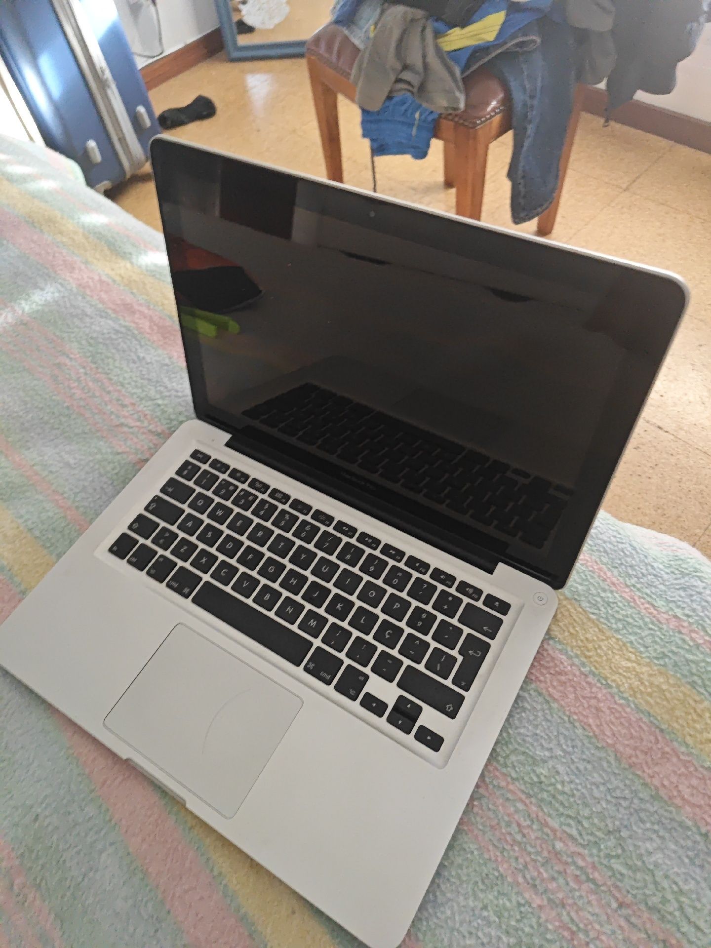 Vendo MacBook 2012