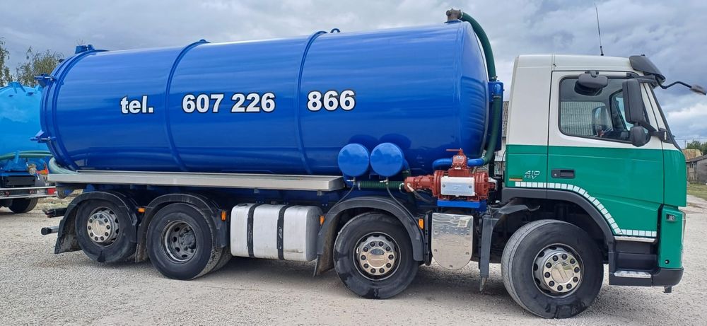 Volvo FM 410 z 2013roku  8x2 asenizacyjny
