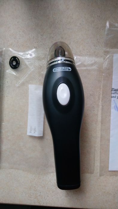 Ручний вакууматор