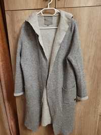 Damski długi sweter płaszcz narzutka rozmiar M
