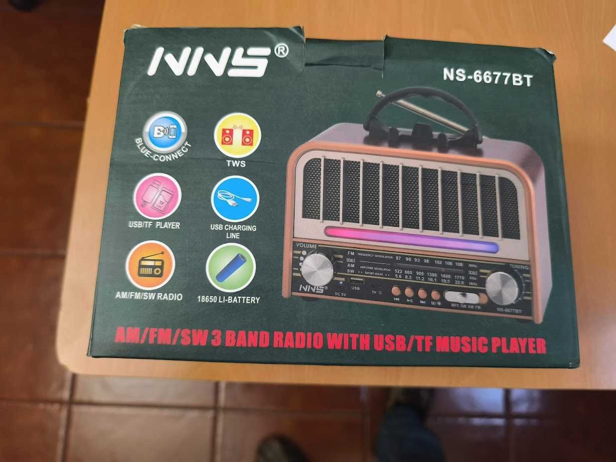Rádio com várias funcionalidades