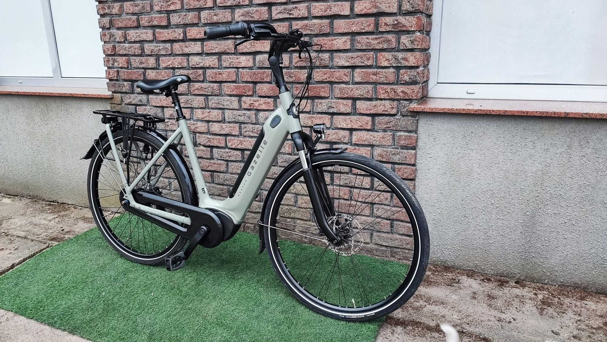 Rower Elektryczny Gazelle Grenoble C7+ nowy model tarcze BOSCH SMART