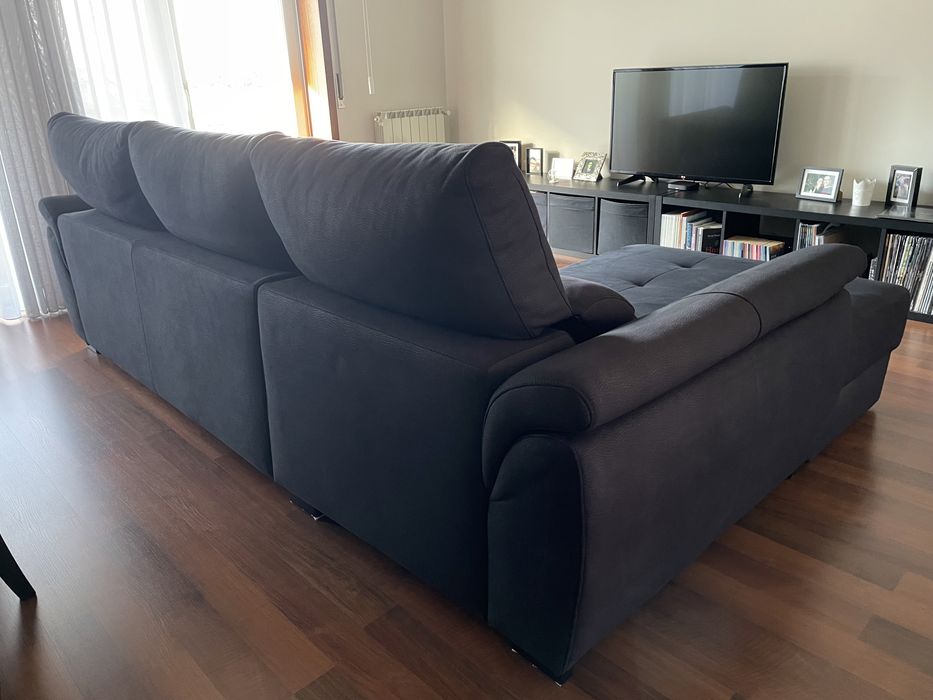 Sofá Chaise Longue Preto.