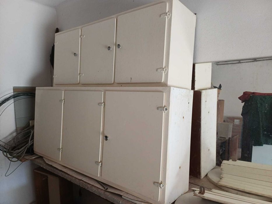 Conjunto de 2 armários de cozinha ou despensa