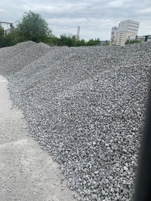 Отсев,песок,шлак,щебень и.т.д с доставкой