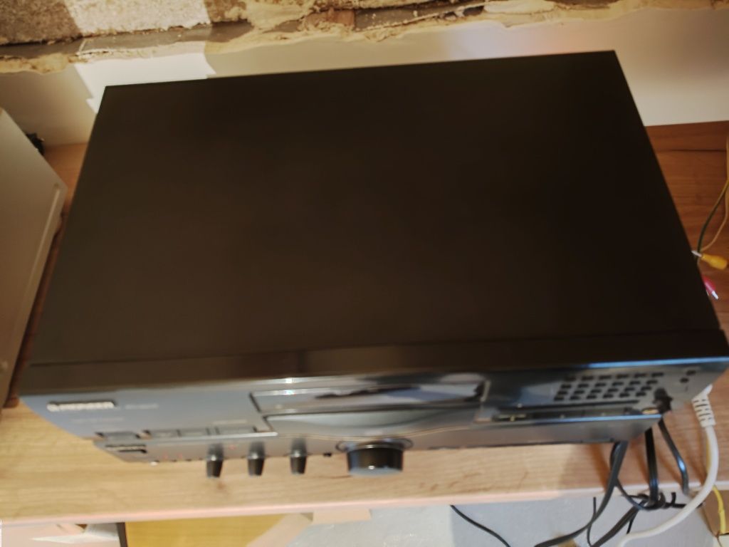 CD Pioneer plus pilot