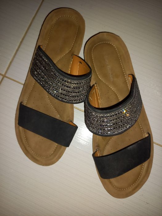 Klapki sandały rozmiar 36.