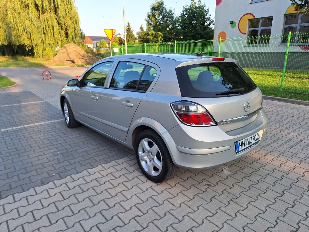 Opłacony,1.6benz, 5D, Klima sprawna, BDB Stan