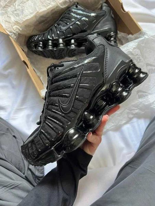 Buty Trampk Nike Shox TL Black R.40