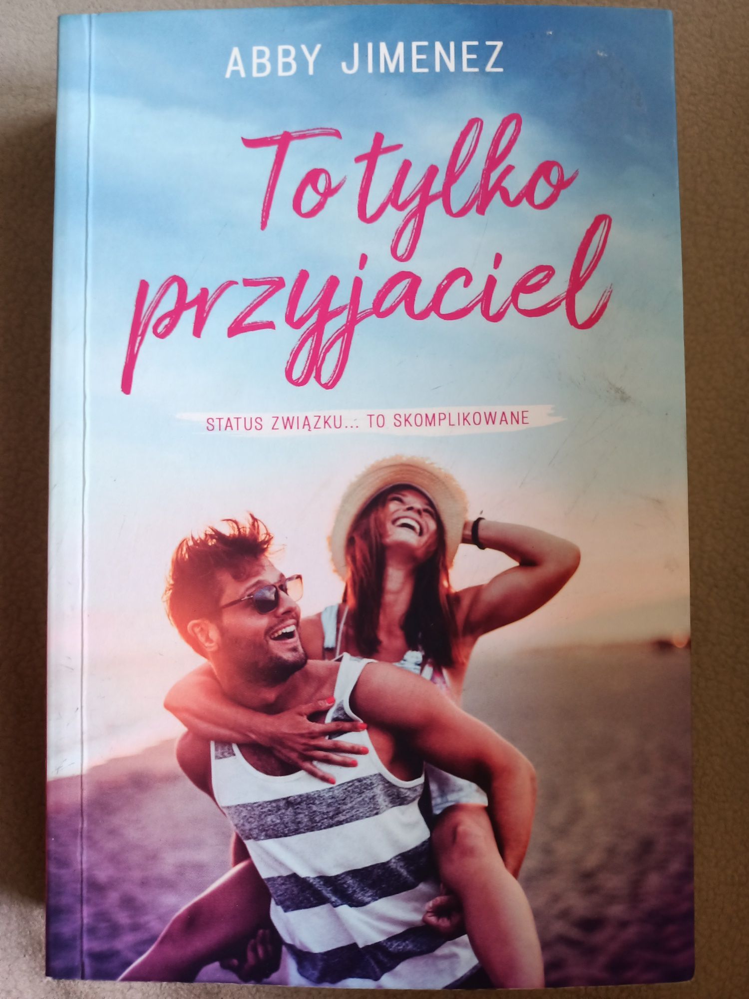 To tylko przyjaciel Abby Jimenez