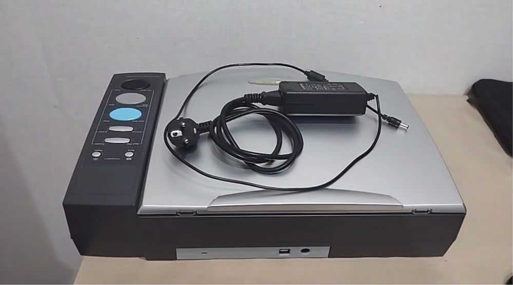 Книжний сканнер opticbook 3600
