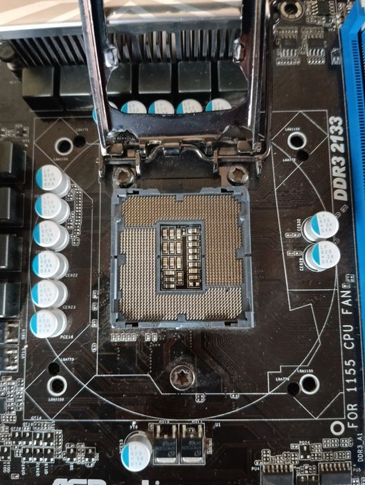 Мат. Плата Asrock p67 pro3 сокет 1155