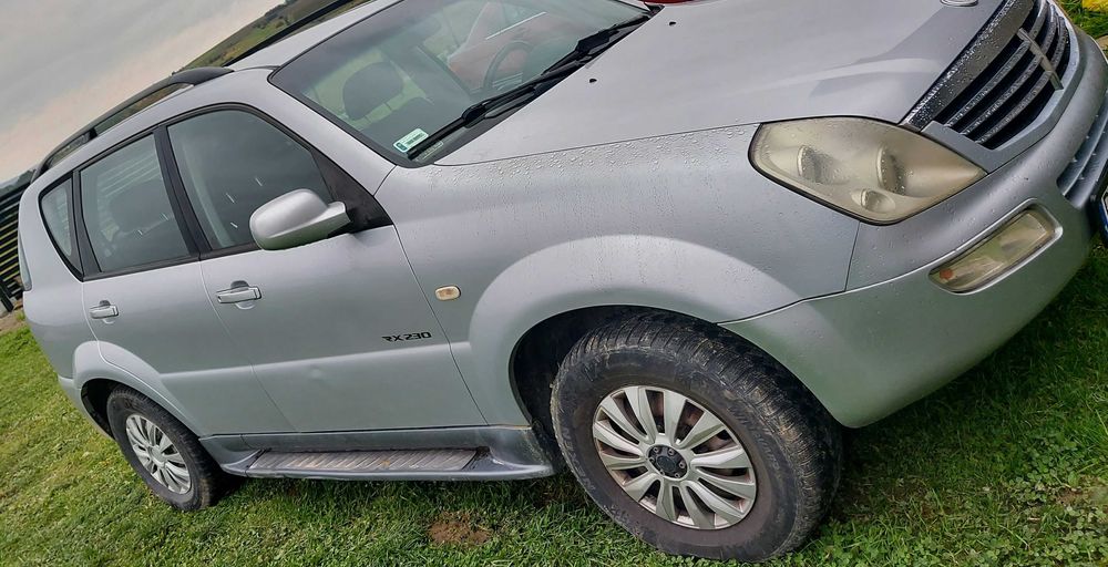 Sprzedam SsangYong Rexton RX230 benzyna gaz