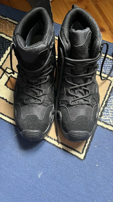 Тактичні черевики AK Tactical з мембраною чорні