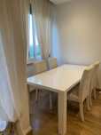 Mesa sala jantar com cadeiras a parte